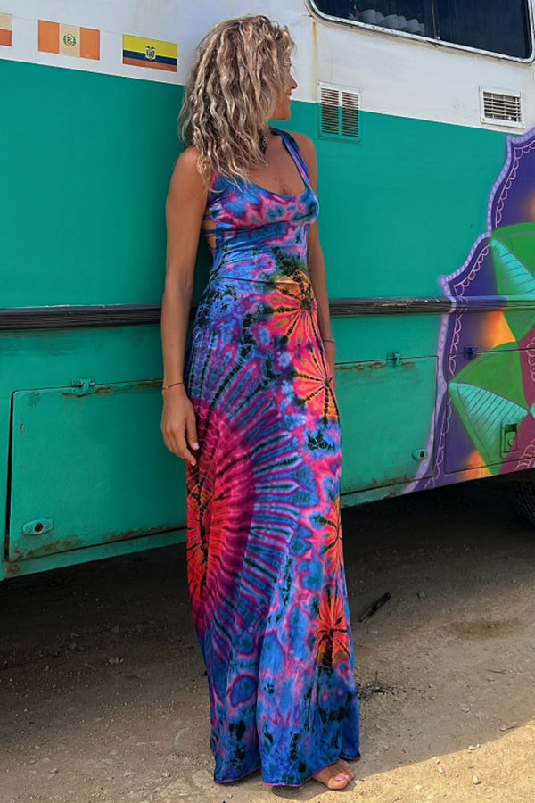 GEORGINA | FLATTERING TIE-DYE MAXI DRESS