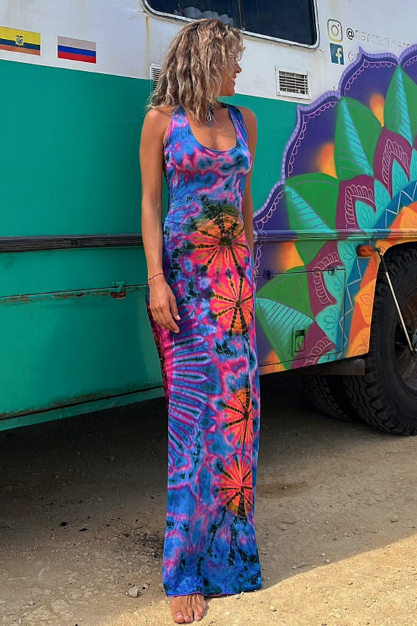 GEORGINA | FLATTERING TIE-DYE MAXI DRESS