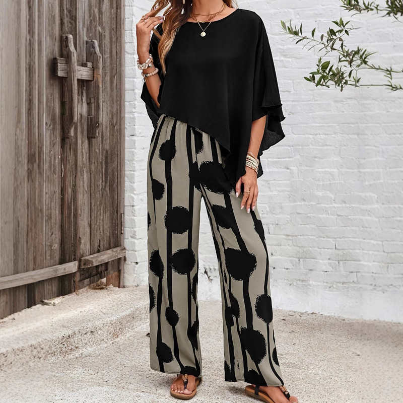 CHARLOTTE | TWO-PIECE PRINTED TROUSER SET WITH THREE-QUARTER SLEEVE TOP