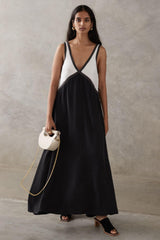 ANNABELLE | ELEGANT MAXI DRESS