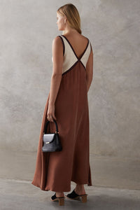 ANNABELLE | ELEGANT MAXI DRESS